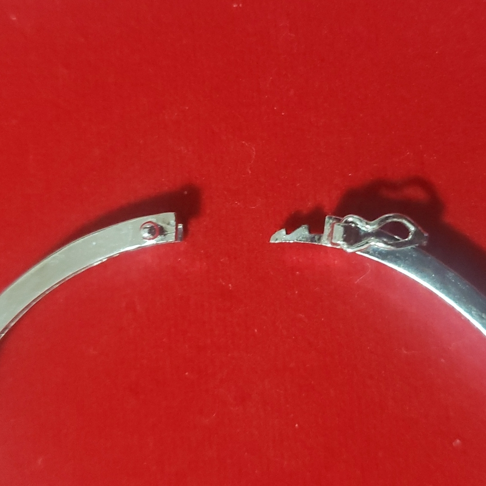 Bracelet - Picture 4 of 7